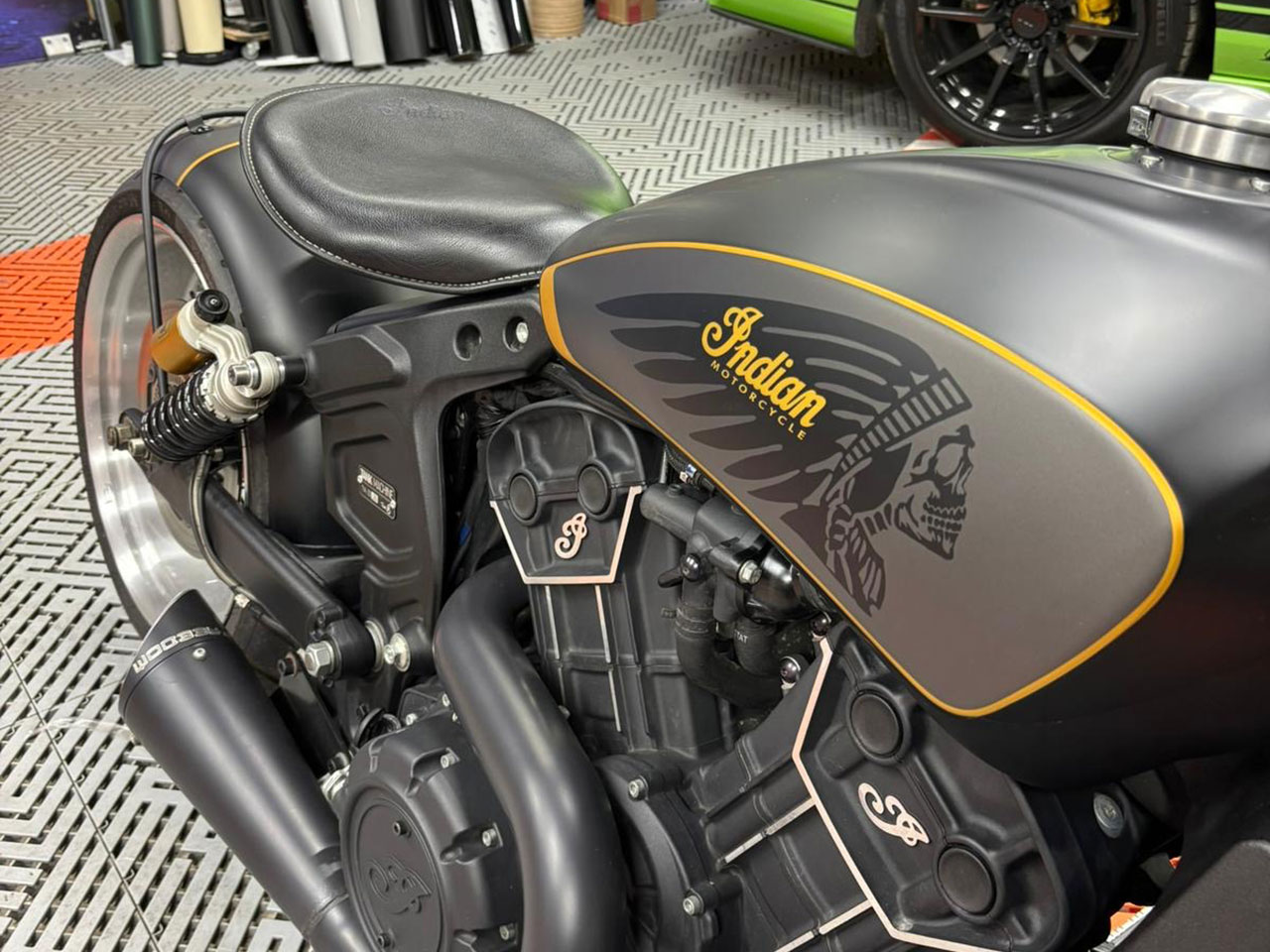 Indian scout sixty Tank Machine !
